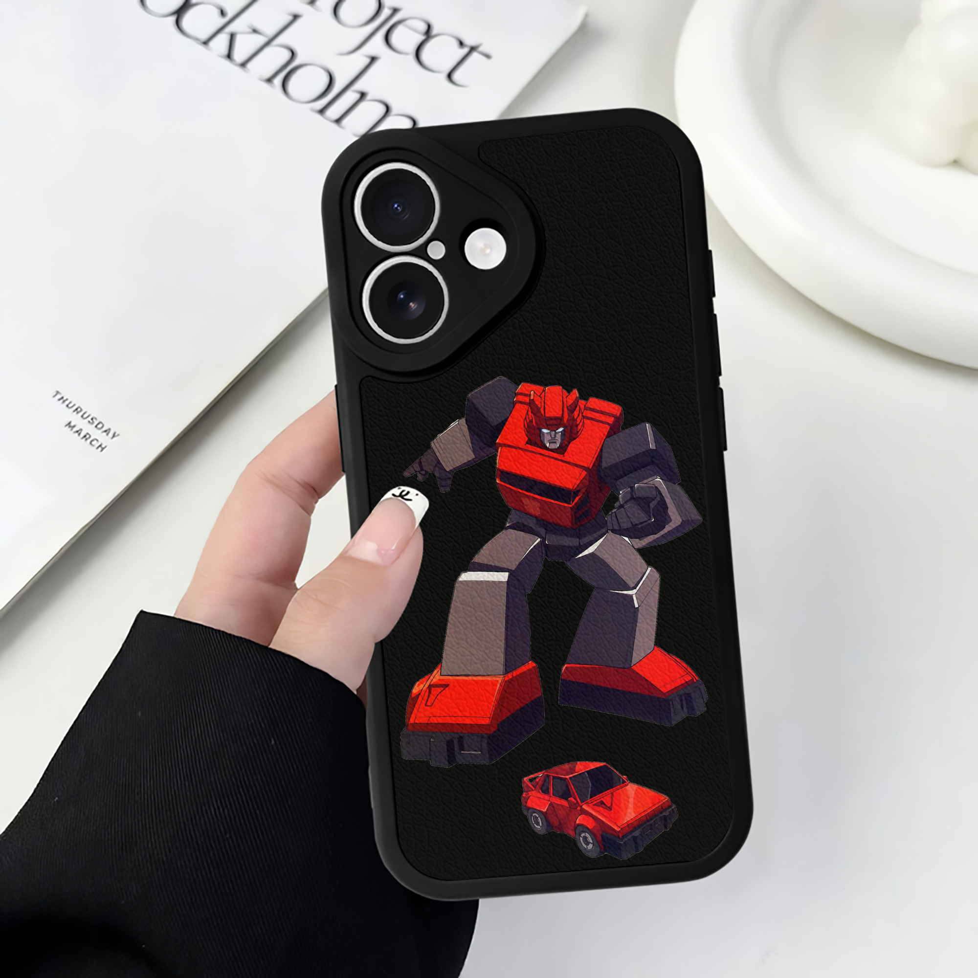 （画像用）  【iPhone 16シリーズ対応】シリコンスマホケース（レザー調） 材質：シリコン